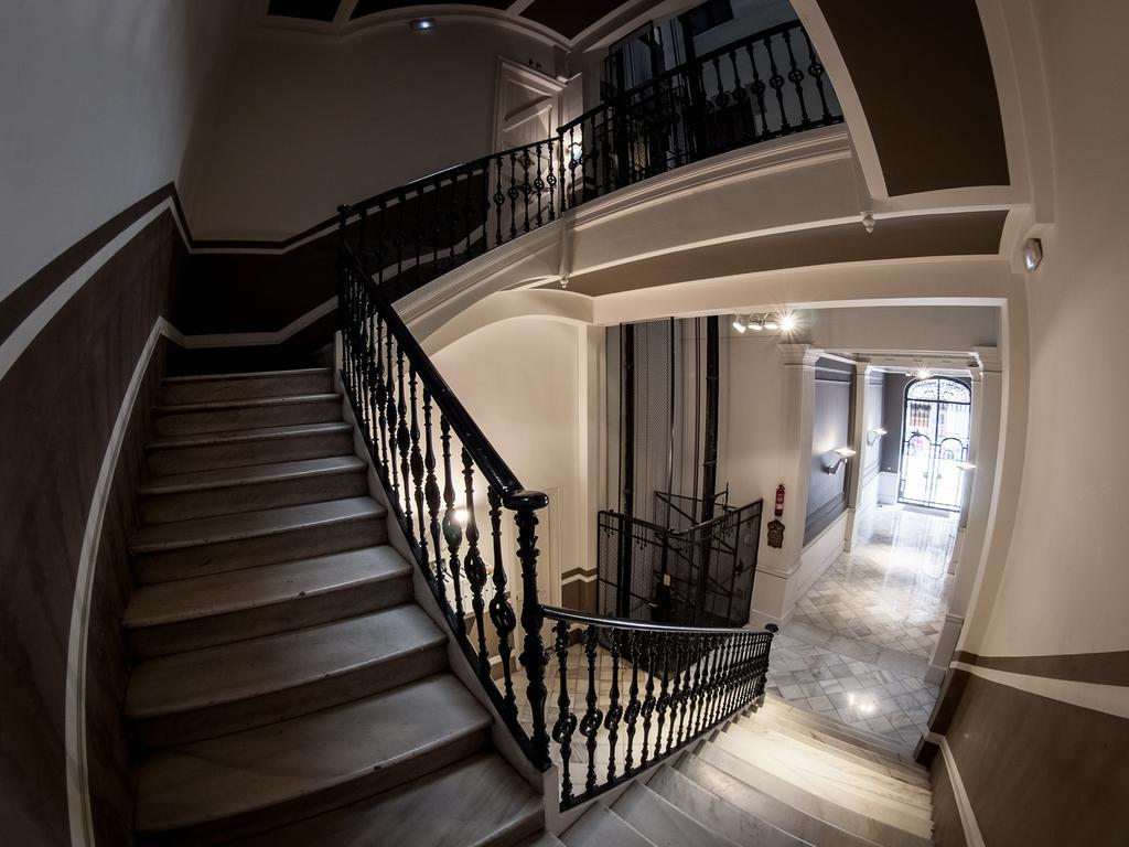 Mihlton Barcelona Boutique B&B (Adults Only) Ngoại thất bức ảnh