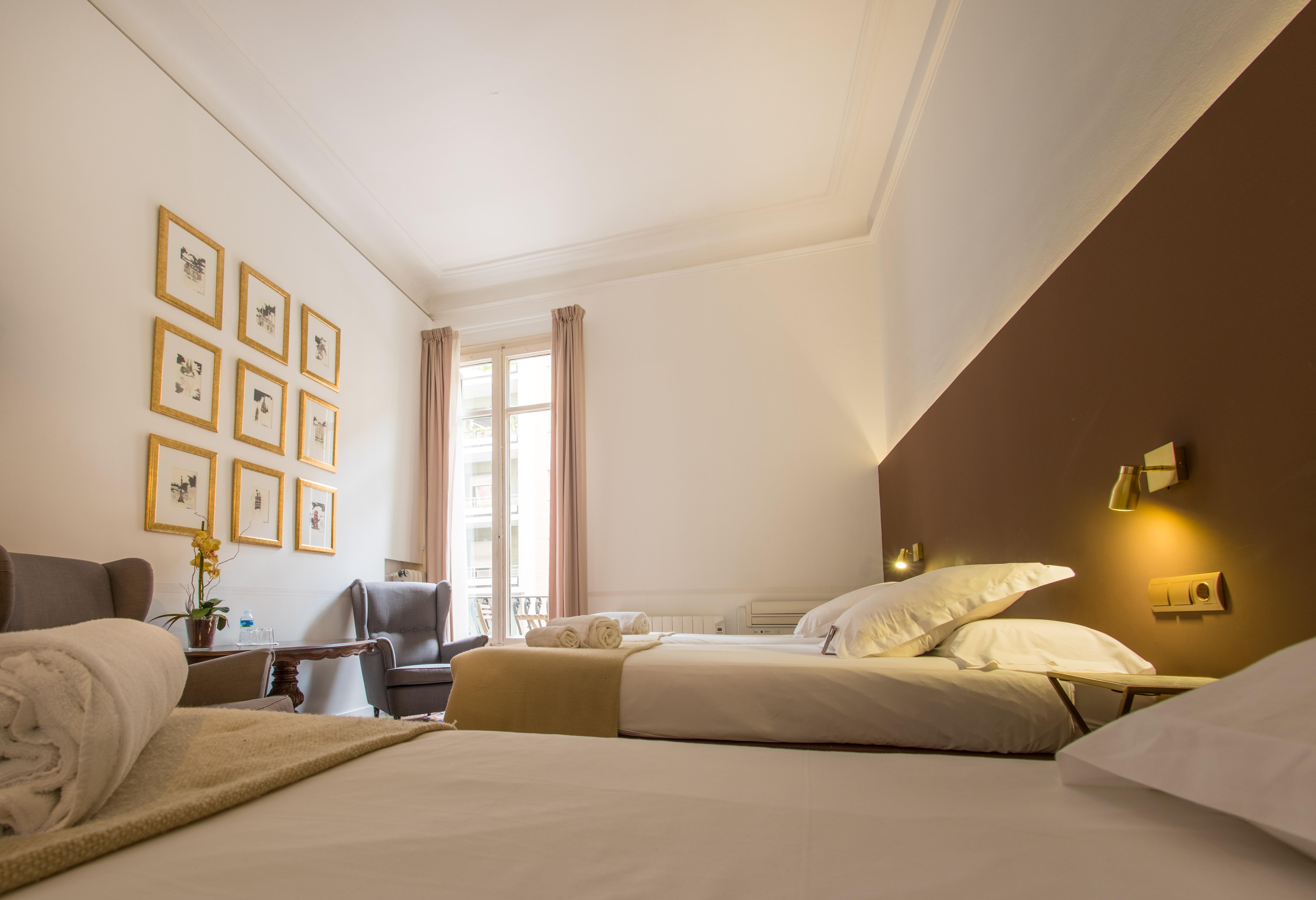 Mihlton Barcelona Boutique B&B (Adults Only) Ngoại thất bức ảnh