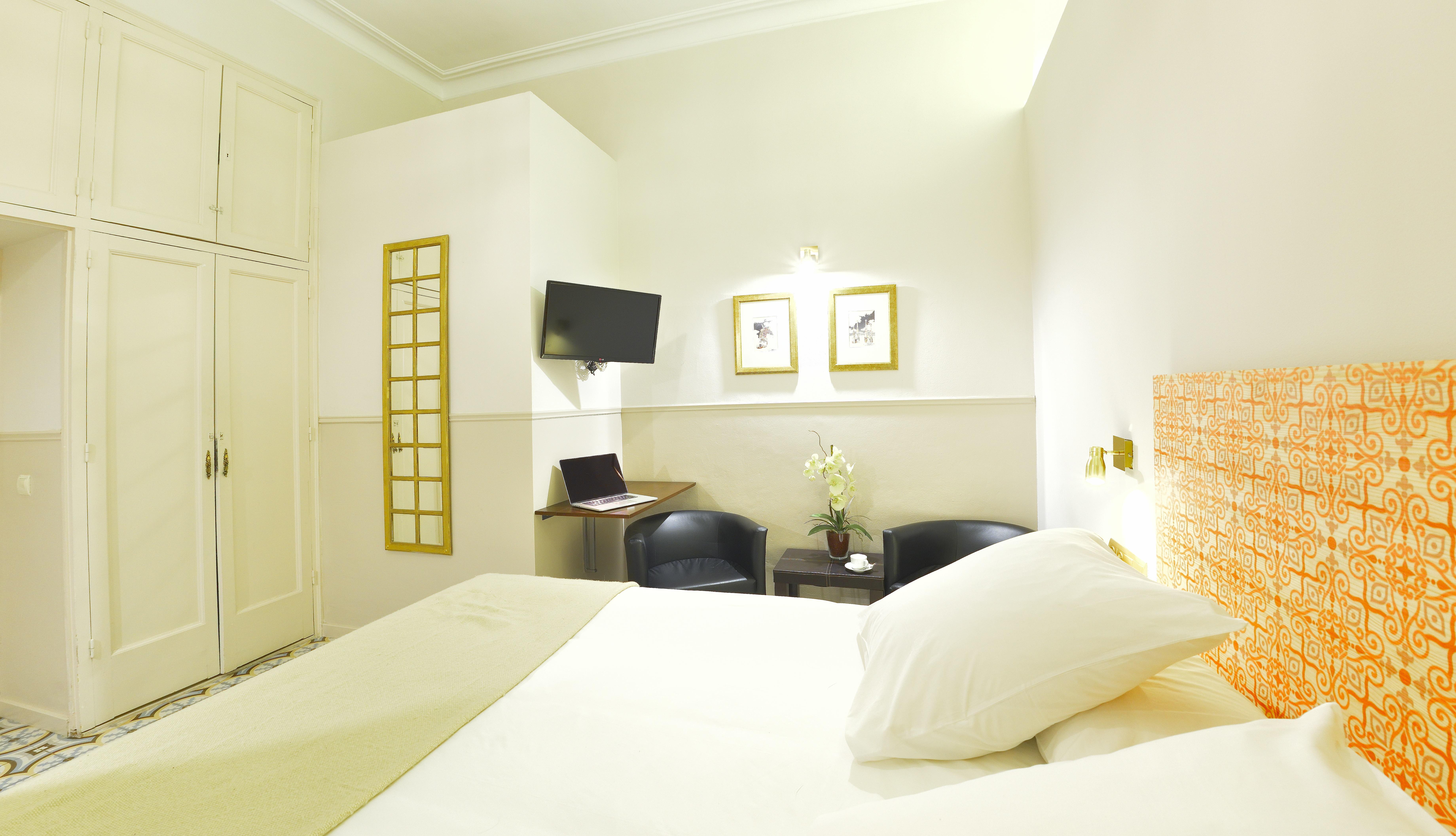 Mihlton Barcelona Boutique B&B (Adults Only) Ngoại thất bức ảnh
