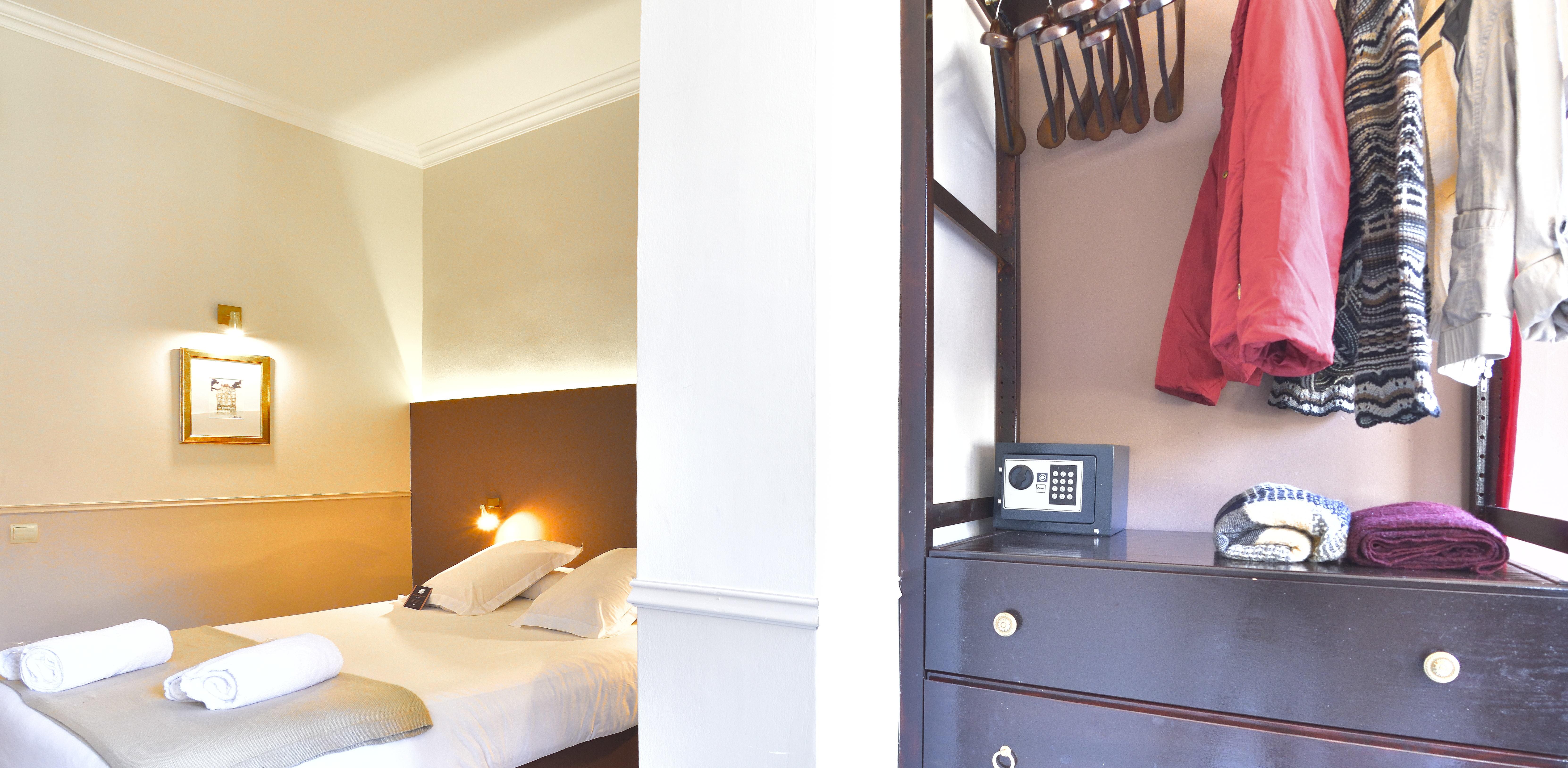 Mihlton Barcelona Boutique B&B (Adults Only) Ngoại thất bức ảnh