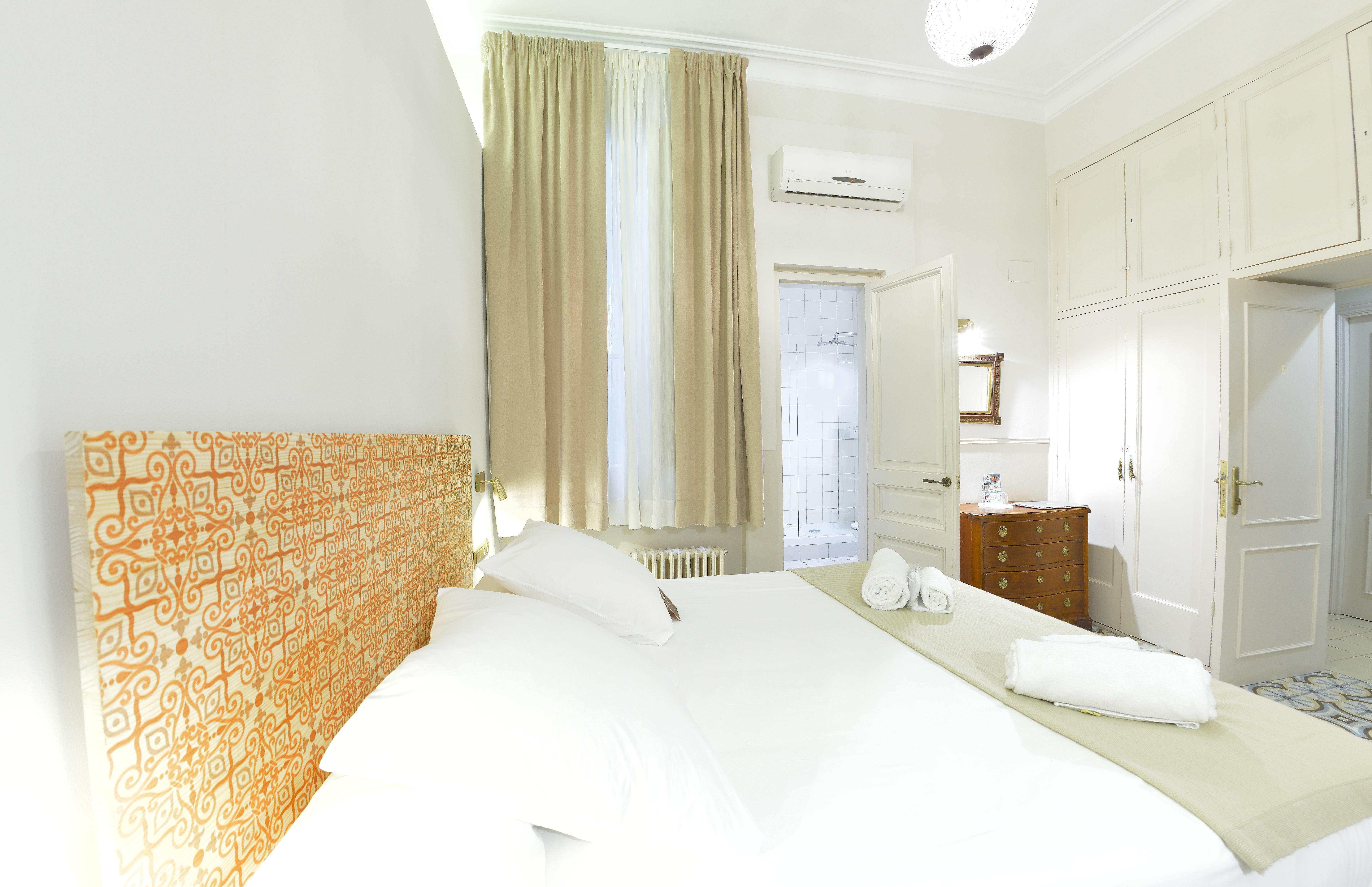 Mihlton Barcelona Boutique B&B (Adults Only) Ngoại thất bức ảnh