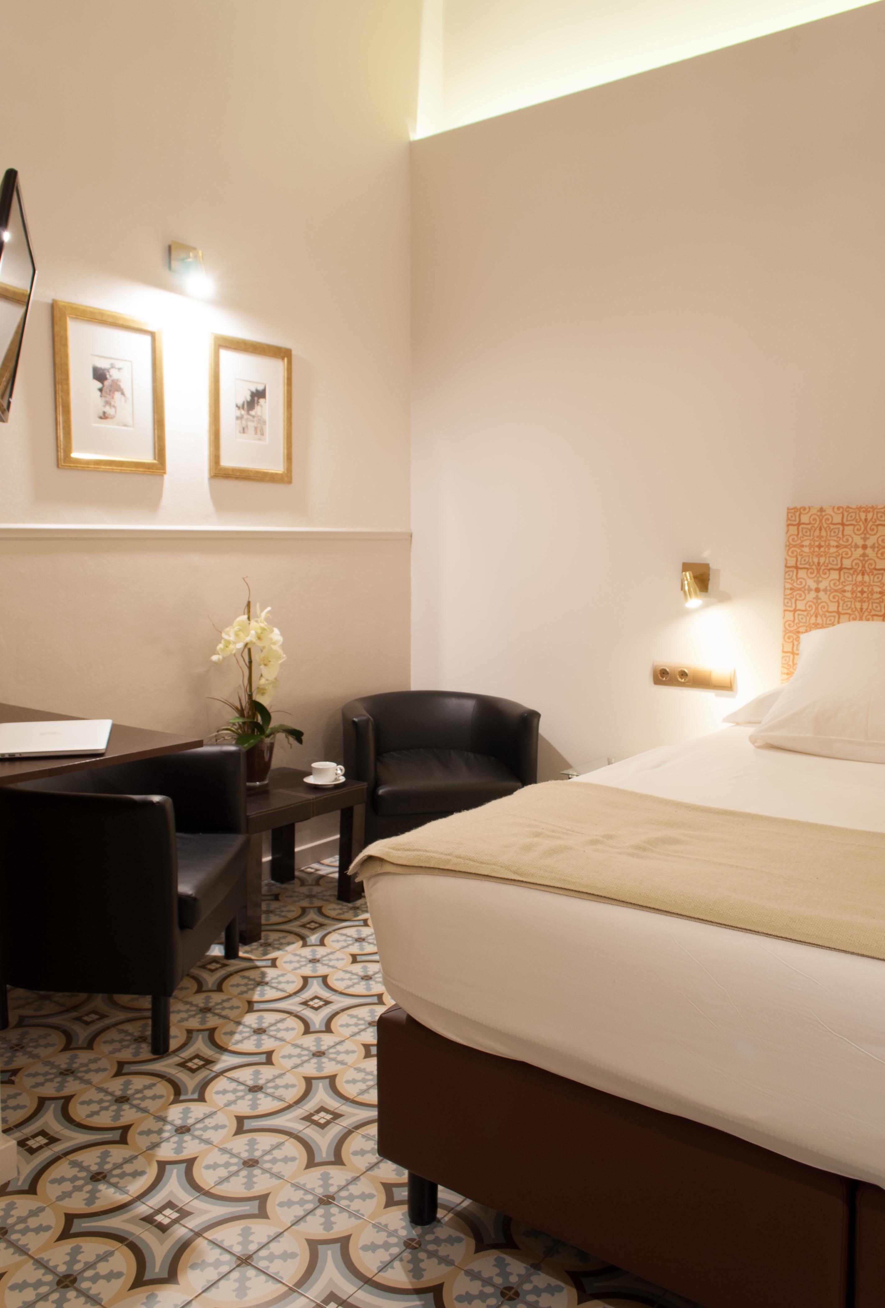 Mihlton Barcelona Boutique B&B (Adults Only) Ngoại thất bức ảnh