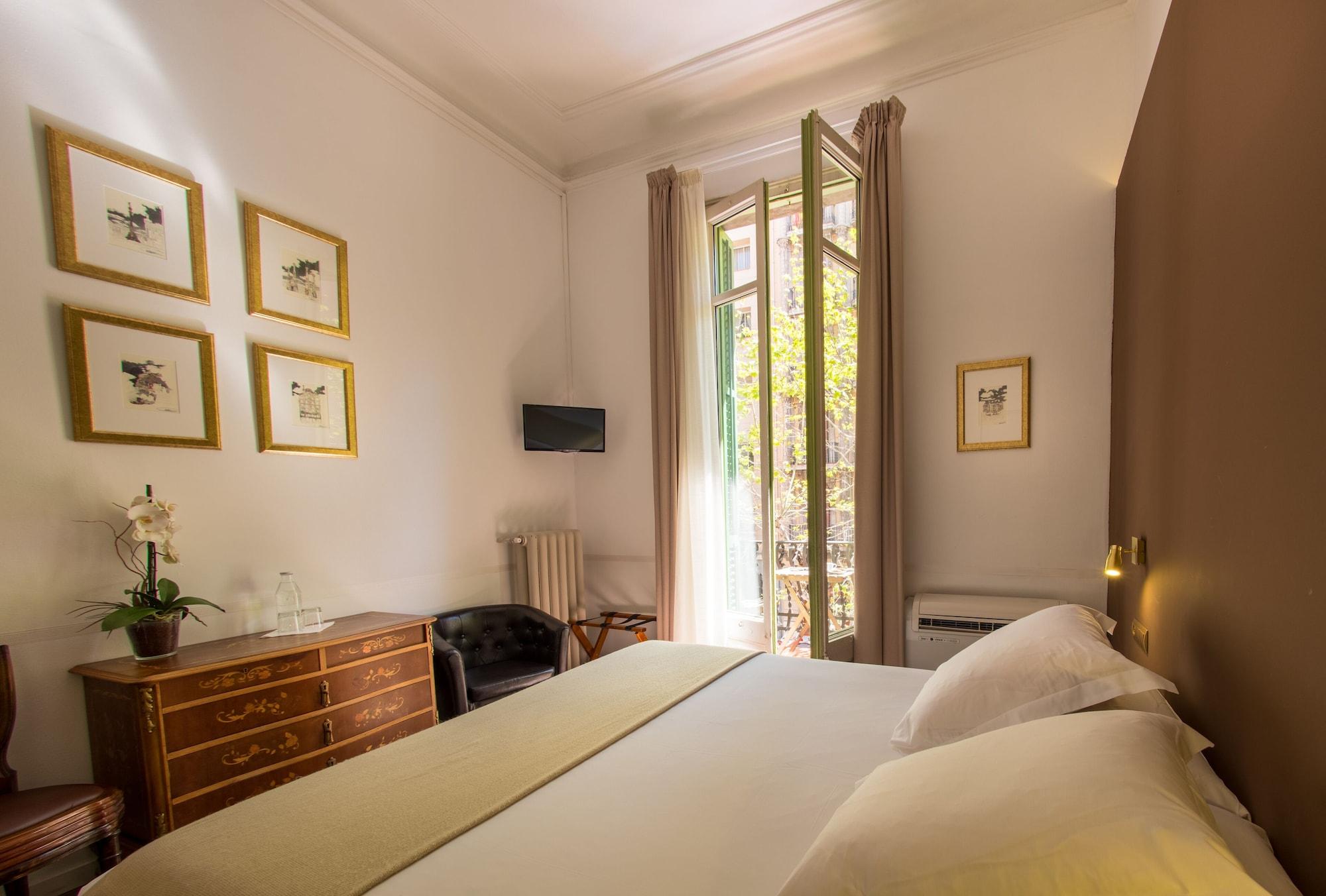 Mihlton Barcelona Boutique B&B (Adults Only) Ngoại thất bức ảnh