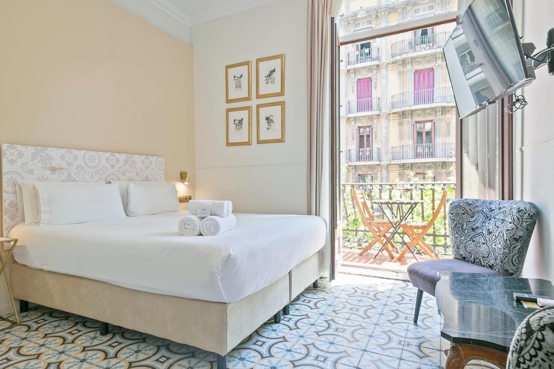 Mihlton Barcelona Boutique B&B (Adults Only) Ngoại thất bức ảnh